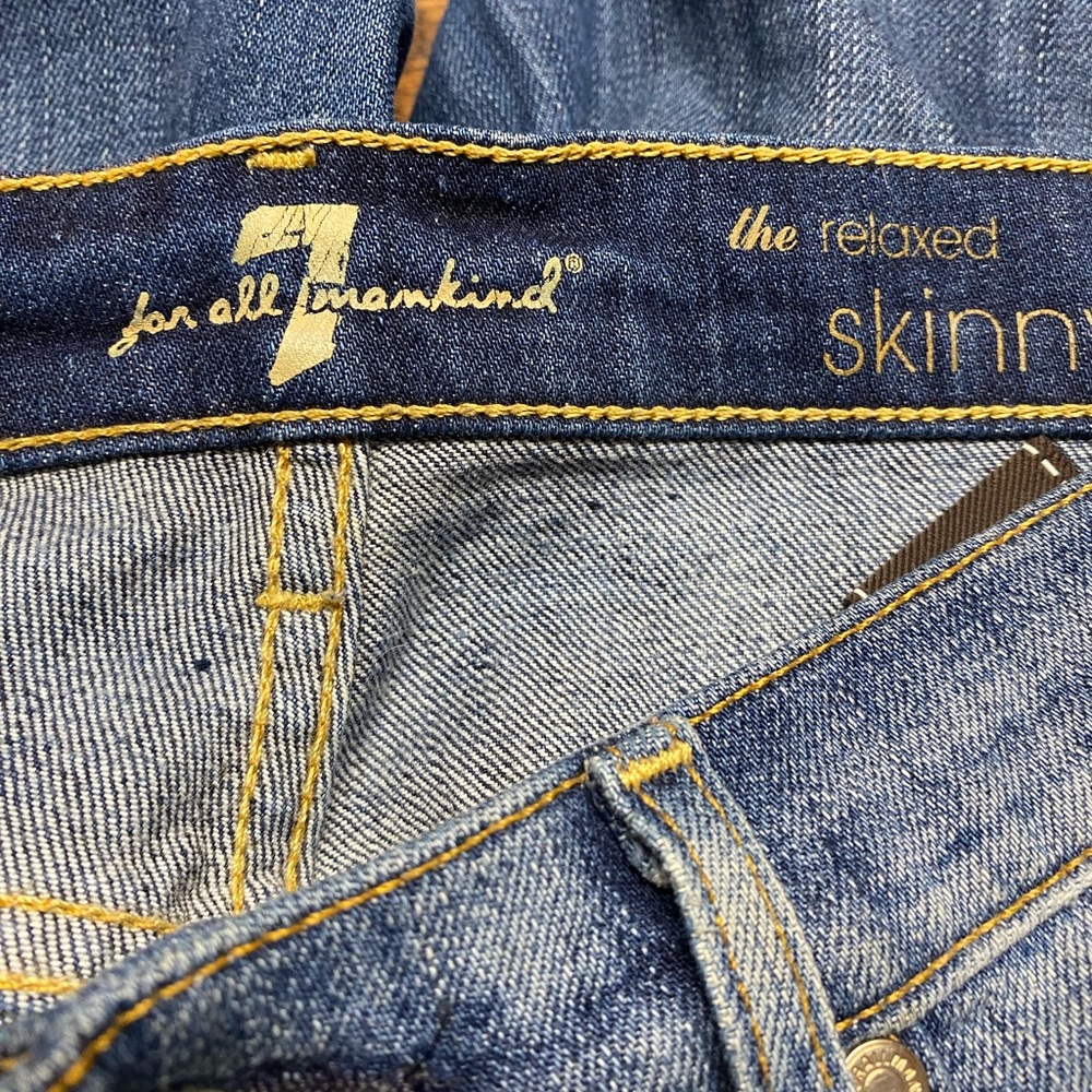 7 For All Mankind Relaxed Skinny Medium Wash Mid Rise Ripped Jeans Size 25” - Picture 12 of 12